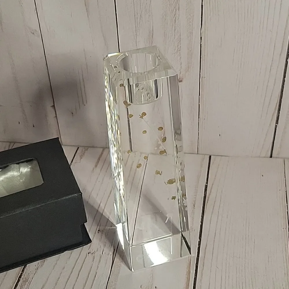 TAHARI Home VINTAGE Crystal Candlesticks